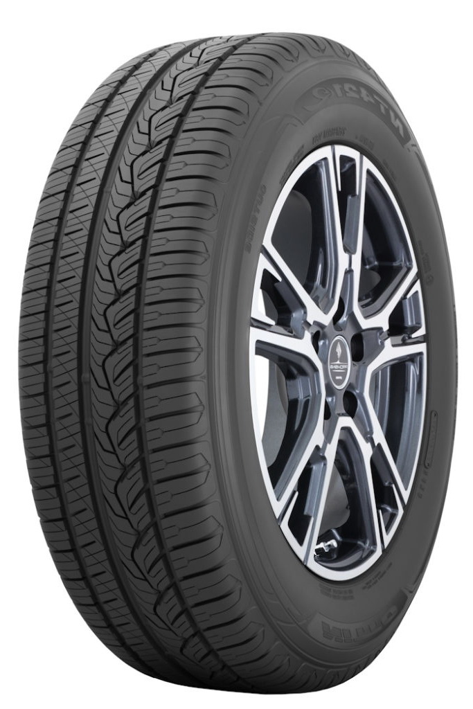 Nitto NT421Q 235/65 R17 Nitto NT421Q 235/65 R17